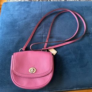 Small leather crossbody